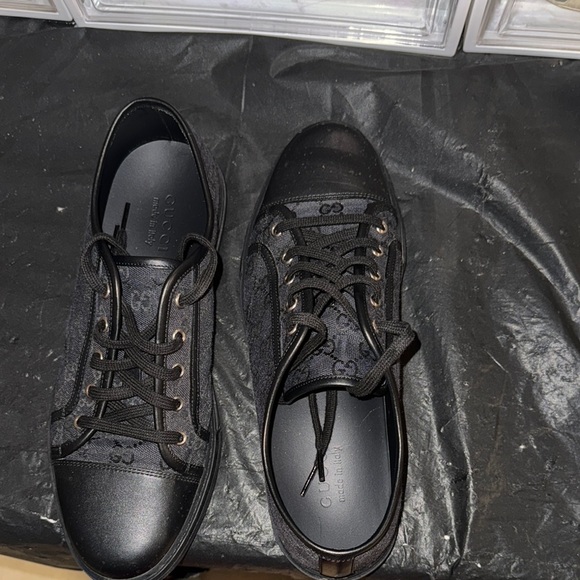 Gucci Men's Black Lace-Up Sneakers
